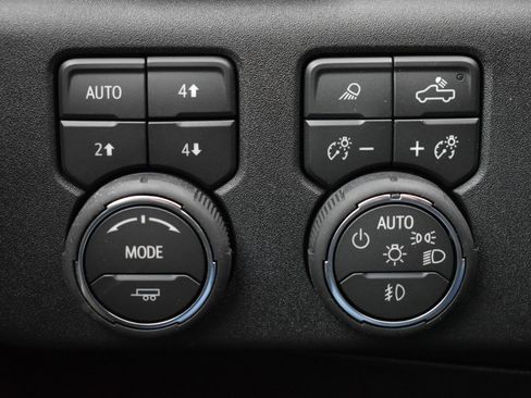 New 2026 Chevrolet Silverado 2500 ZR2 image 20