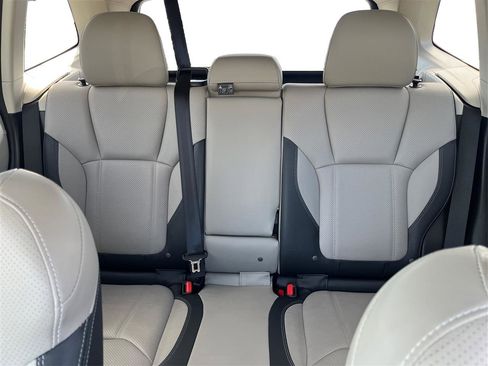 Used 2019 Subaru Forester Limited image 15