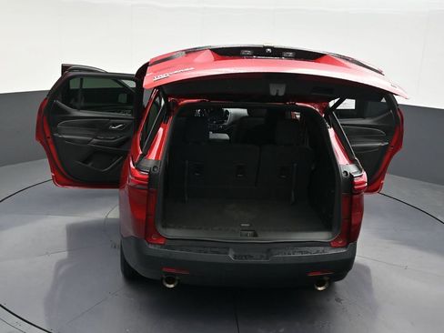 Used 2024 Chevrolet Traverse LT FWD image 36