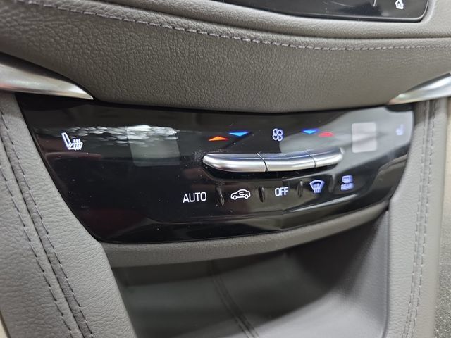 Used 2023 Cadillac XT5 Premium Luxury AWD/4WD image 19