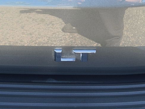 Used 2024 Chevrolet Tahoe LT image 10