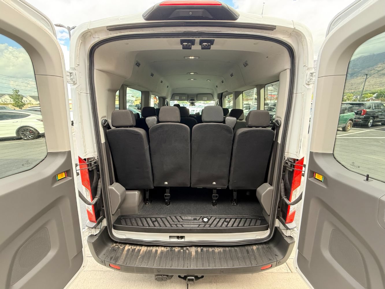 Used 2022 Ford Transit 350 XL RWD image 25