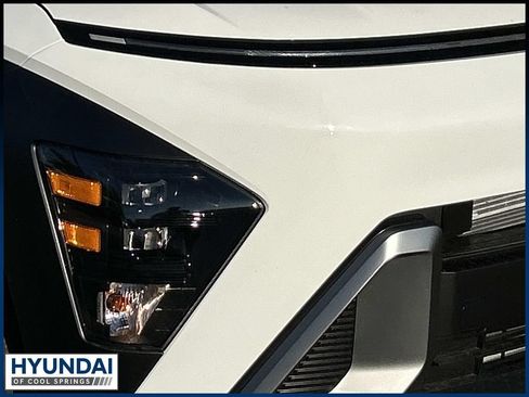 New 2026 Hyundai Kona SEL Premium AWD/4WD image 9