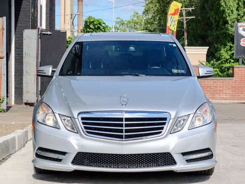 Used 2013 Mercedes-Benz E 350 4MATIC Sedan w/ Premium 1 Pkg image 2