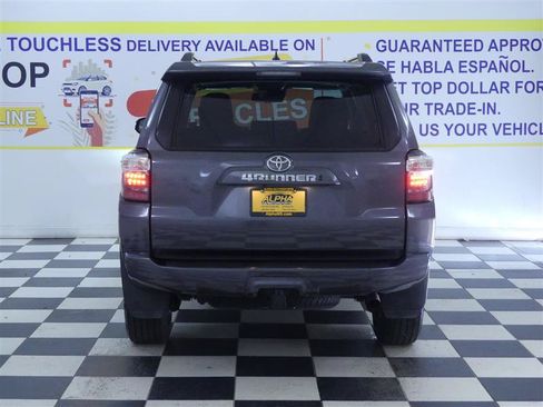 Used 2021 Toyota 4Runner SR5 Premium w/ Moonroof Package AWD/4WD image 6