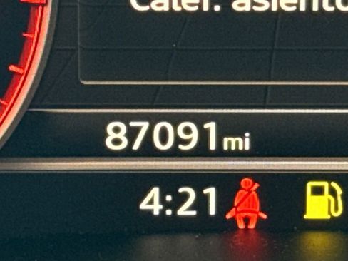 Used 2018 Audi A4 2.0T Premium Plus w/ Premium Plus Package image 33