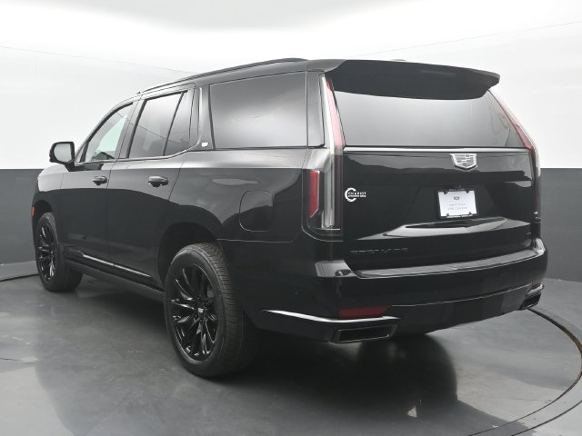 Certified 2024 Cadillac Escalade Sport Platinum w/ LPO, ONYX Package AWD/4WD image 4