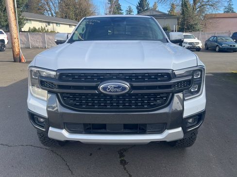 Used 2024 Ford Ranger Lariat w/ FX4 Off-Road Package image 2