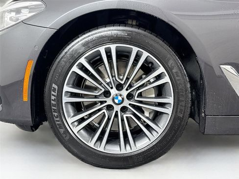 Used 2017 BMW 530i image 47