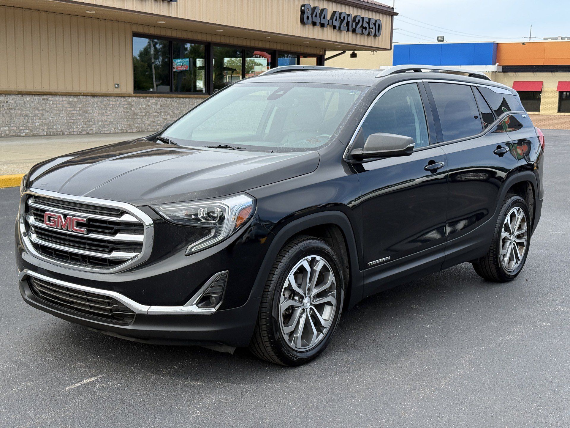 Used 2021 GMC Terrain SLT FWD image 3
