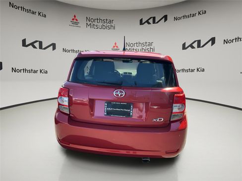 Used 2013 Scion xD FWD image 3