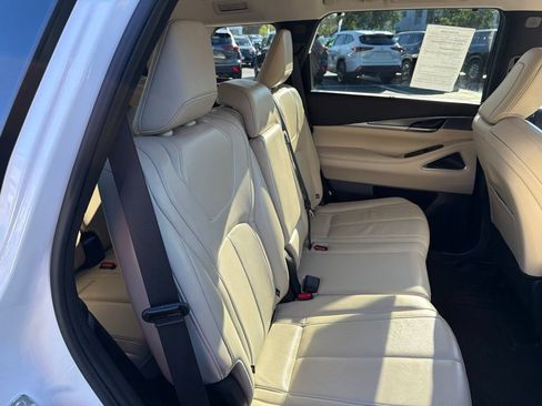 Used 2024 INFINITI QX60 Luxe w/ Vision Package AWD/4WD image 15