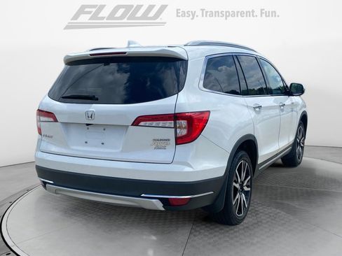 Used 2022 Honda Pilot Touring image 9