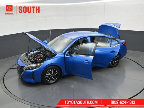 Used 2024 Nissan Sentra SV FWD image 49