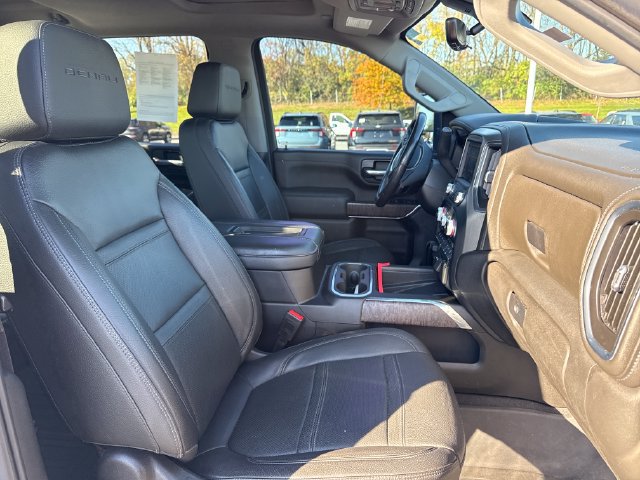Used 2022 GMC Sierra 2500 Denali w/ Denali Ultimate Package AWD/4WD image 16