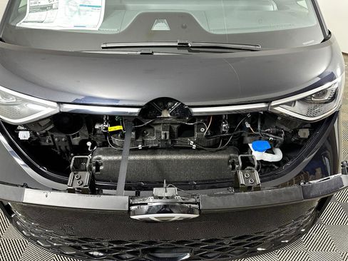 New 2025 Volkswagen ID. Buzz Pro S image 30