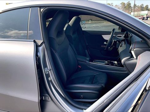 Used 2025 Mercedes-Benz CLA 35 AMG 4MATIC image 9