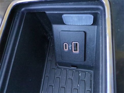 Used 2022 Lincoln Aviator Reserve w/ Equipment Group 201A image 28