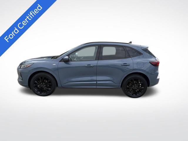 Certified 2023 Ford Escape ST-Line Elite w/ Premium Technology Package AWD/4WD image 4