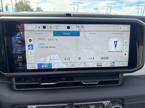 Certified 2025 Jeep Wrangler Unlimited Sahara w/ Safety Group image 23