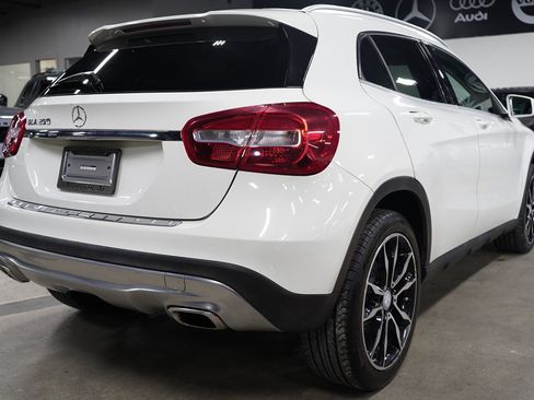 Used 2017 Mercedes-Benz GLA 250 image 5