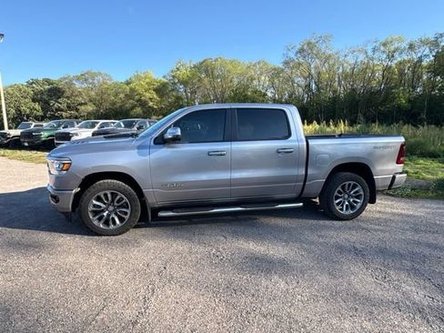 Used 2023 RAM 1500 Laramie AWD/4WD image 5