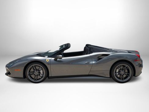 Used 2017 Ferrari 488 Spider RWD image 4