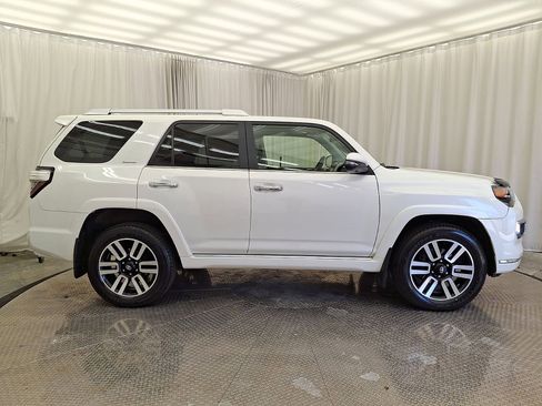 Certified 2022 Toyota 4Runner Limited AWD/4WD image 26
