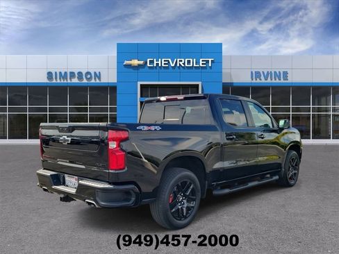 Used 2024 Chevrolet Silverado 1500 RST w/ Redline Edition AWD/4WD image 8