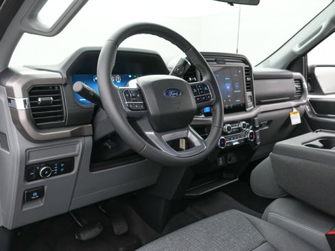 New 2026 Ford F150 XLT w/ XLT Chrome Appearance Package image 13