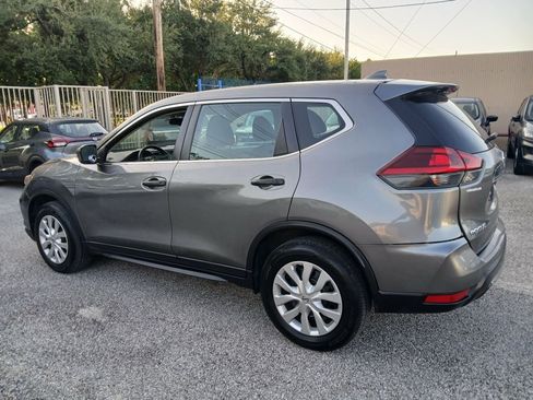Used 2018 Nissan Rogue S AWD/4WD image 5