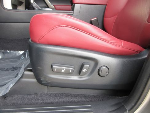 Used 2020 Lexus GX 460 Premium image 34