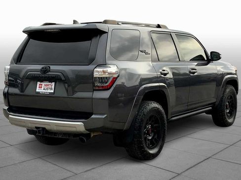 Used 2022 Toyota 4Runner TRD Off-Road Premium w/ Moonroof Package AWD/4WD image 12