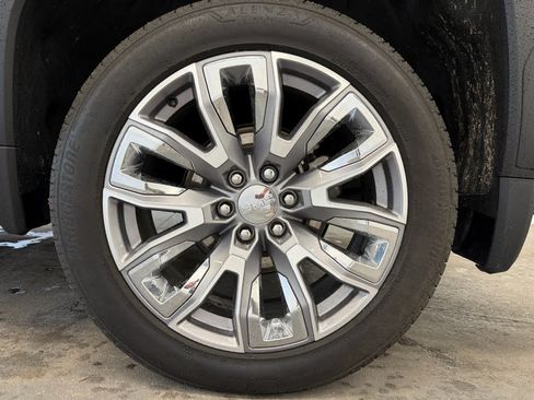 Used 2026 GMC Sierra 1500 Denali AWD/4WD image 10