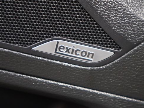 Used 2015 Hyundai Genesis 3.8 w/ Option Group 03 image 10