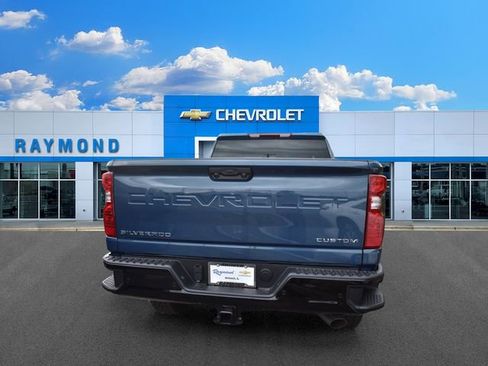 New 2026 Chevrolet Silverado 2500 Custom w/ Custom Value Package AWD/4WD image 4