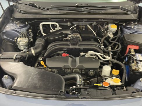 Used 2017 Subaru Outback 2.5i Limited AWD/4WD image 19