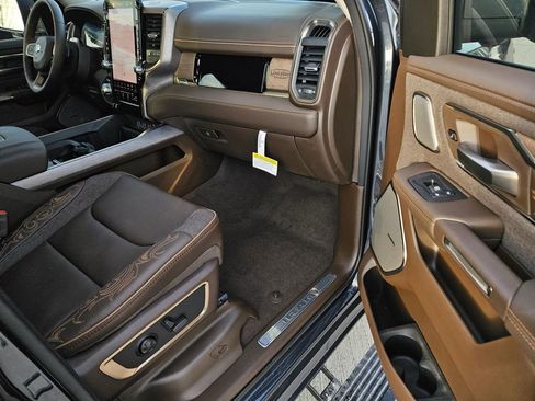 New 2026 RAM 1500 Limited AWD/4WD image 9