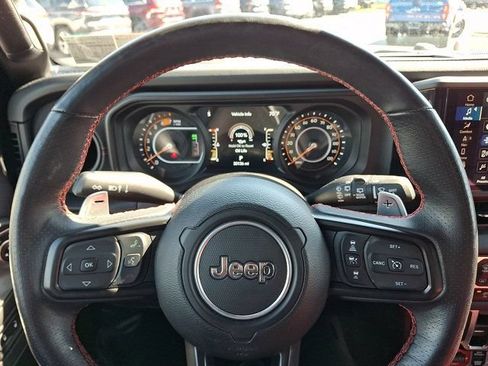 Certified 2024 Jeep Wrangler Unlimited Rubicon 392 AWD/4WD image 24