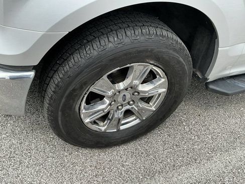 Used 2015 Ford F150 XLT w/ Equipment Group 301A Mid AWD/4WD image 19