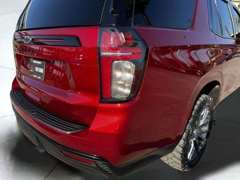 Used 2023 Chevrolet Tahoe Z71 w/ Luxury Package AWD/4WD image 18