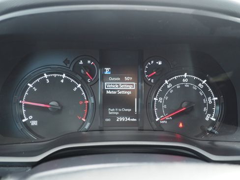 Used 2022 Toyota 4Runner SR5 Premium w/ Moonroof Package image 27