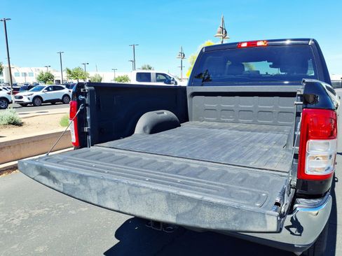Used 2024 RAM 2500 Big Horn w/ Bed Utility Group image 16