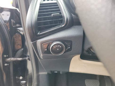 Used 2021 Ford EcoSport S FWD image 30