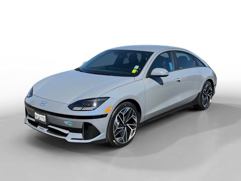 Certified 2025 Hyundai Ioniq 6 Limited RWD image 1