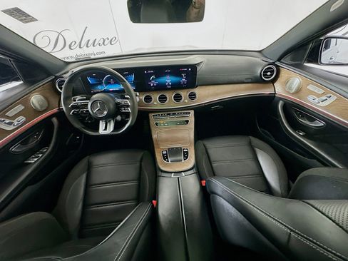 Used 2022 Mercedes-Benz E 53 AMG 4MATIC Sedan image 20