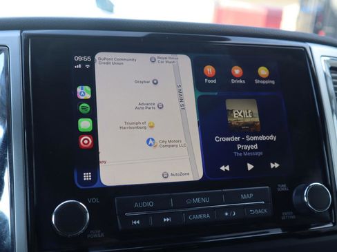 Used 2021 Nissan Titan SV w/ SV Convenience Package image 83