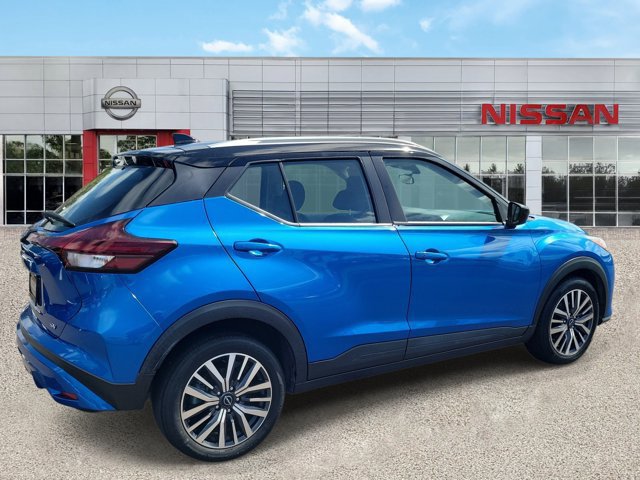 Certified 2023 Nissan Kicks SV FWD image 2