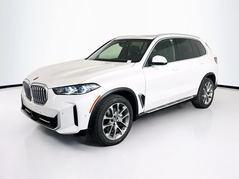 Used 2024 BMW X5 sDrive40i RWD image 3