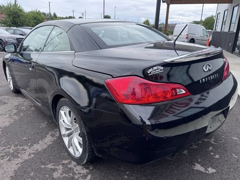Used 2014 INFINITI Q60 Convertible w/ Premium Package RWD image 8